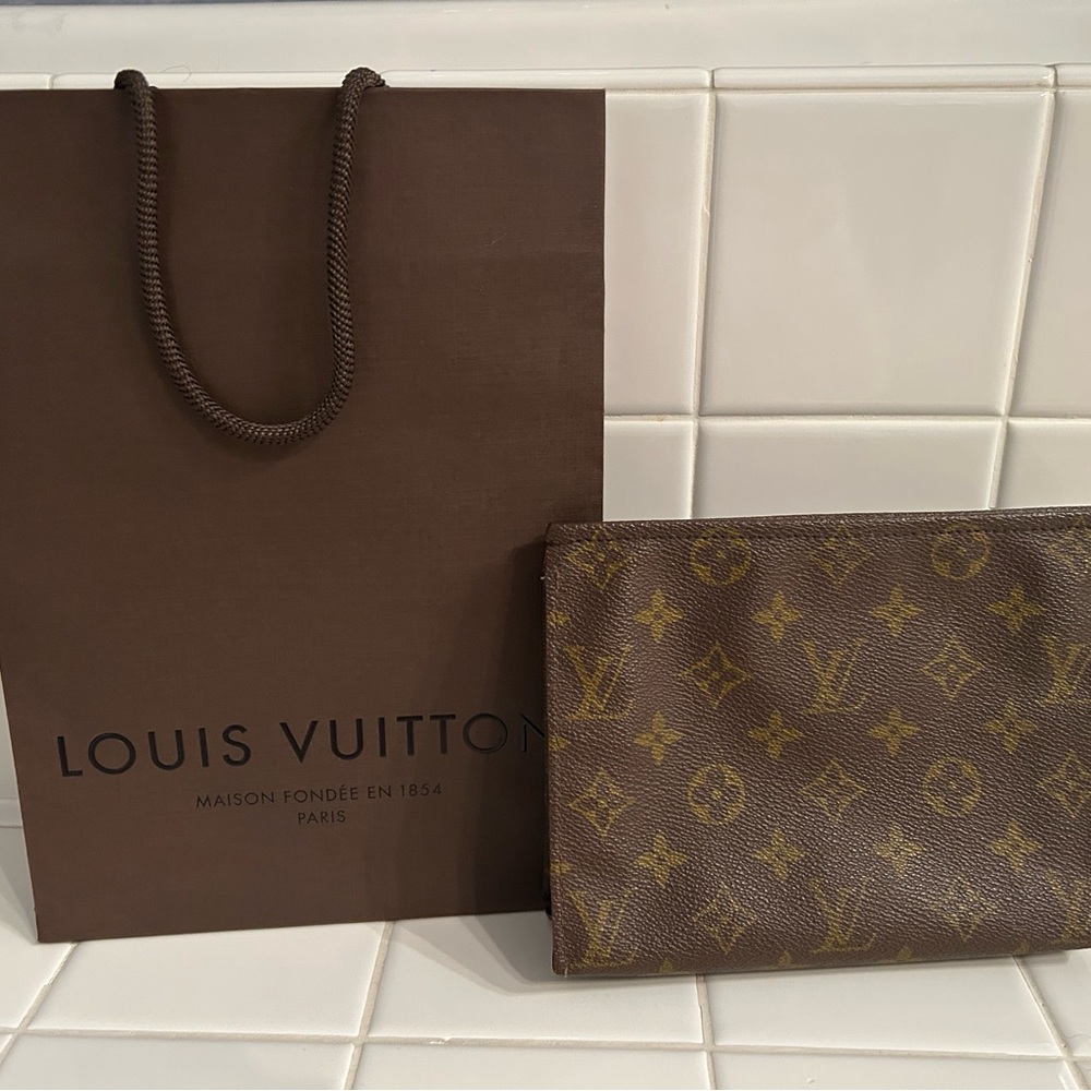 Louis Vuitton Monogram Pouch Vintage Toilet Pouch